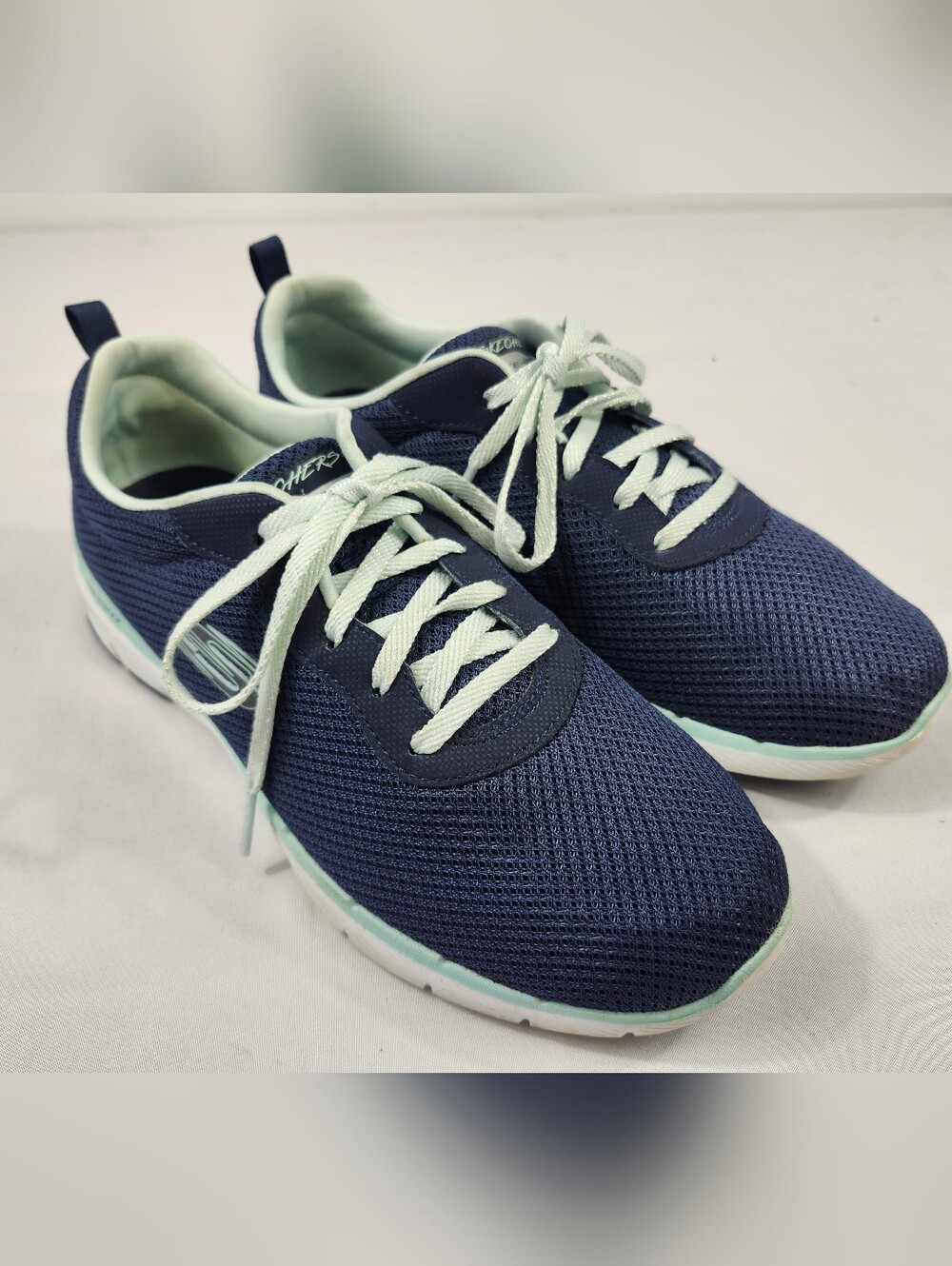 Skechers Navy Mint Lace-Up Athletic Sneakers Shoes Womens 9.5 M